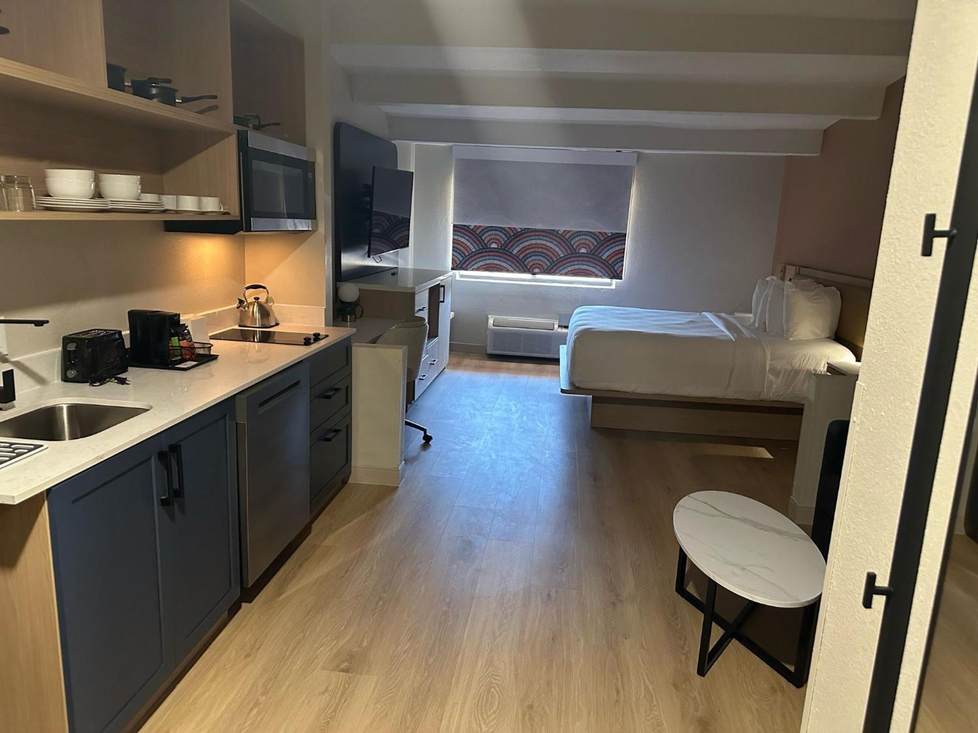 Ramada By Wyndham Davenport Orlando South Hotel Eksteriør billede